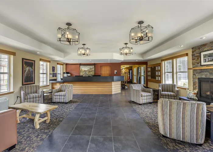 Best Western Plus Columbia River Inn Cascade Locks