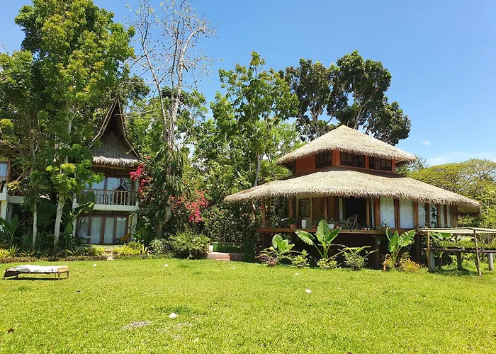 Fox & The Firefly Cottages Loboc