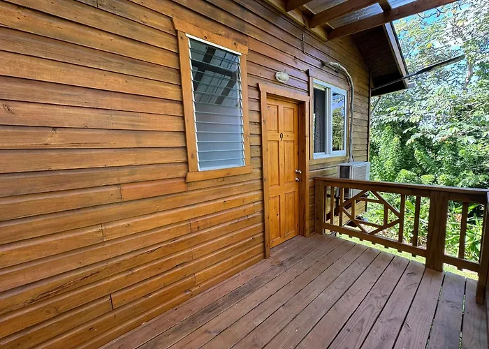 Guava Grove Resort & Villas Sandy Bay