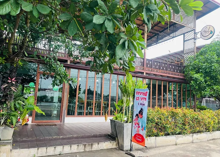 Phitsanulok United Hotel