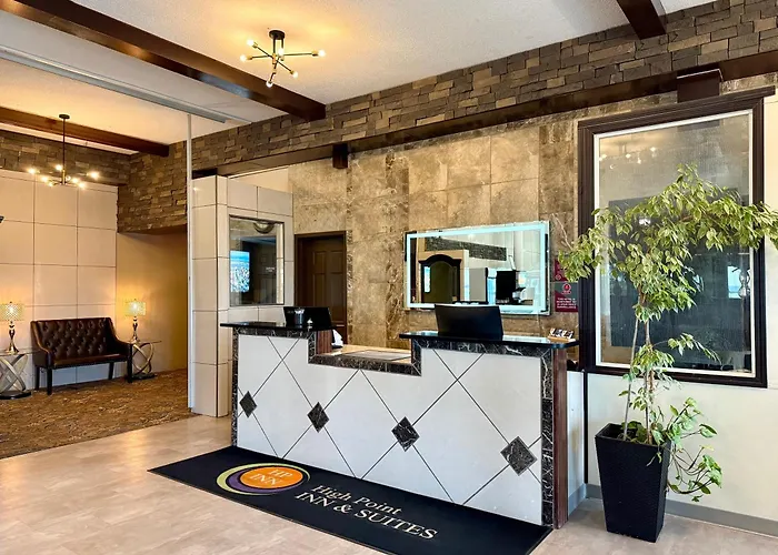 High Point Inn & Suites Peace River