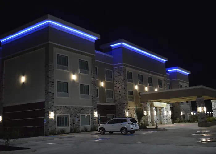 Best Western Plus Dilley Inn & Suites
