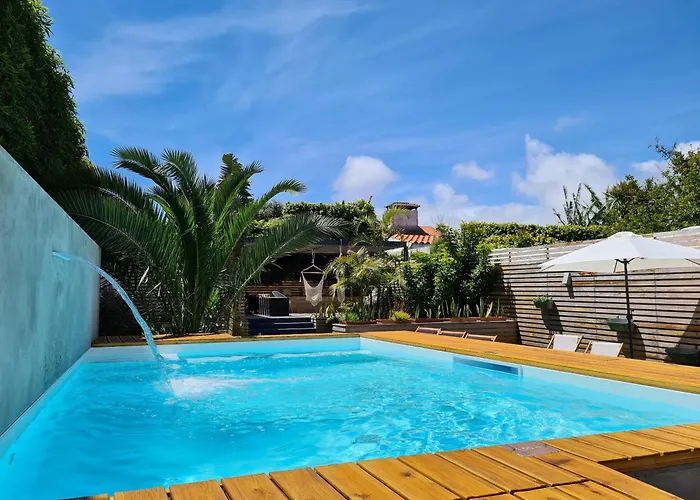 Casa Do Contador - Suites & Pool Ponta Delgada 