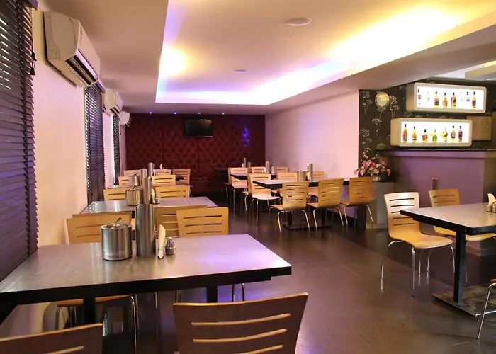 Hotel Gokulam Park Madras