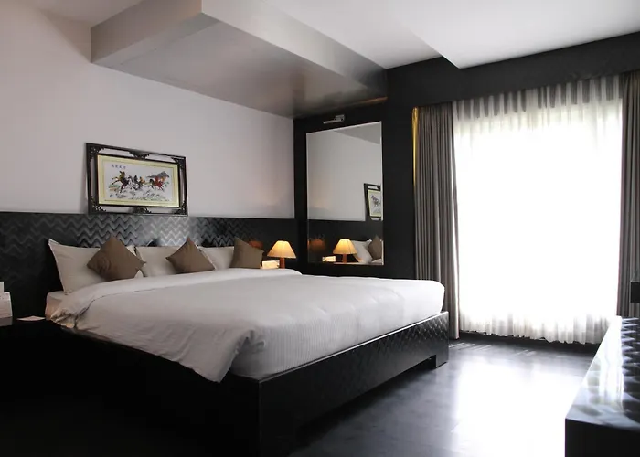 Hotel Gokulam Park Madras