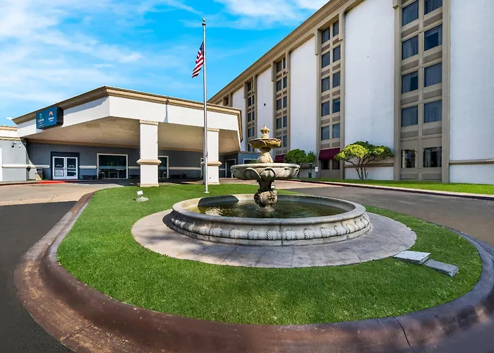 Suburban Studios San Angelo Near Convention Center