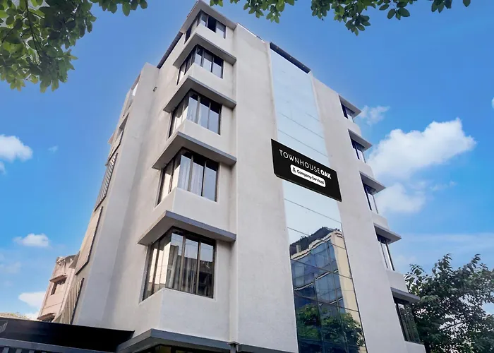 Super Townhouse Oak Viman Nagar Formerly Kuber Inn Kharadi
