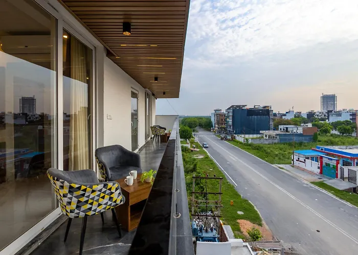 Pk Boutique Hotel Noida Expressway