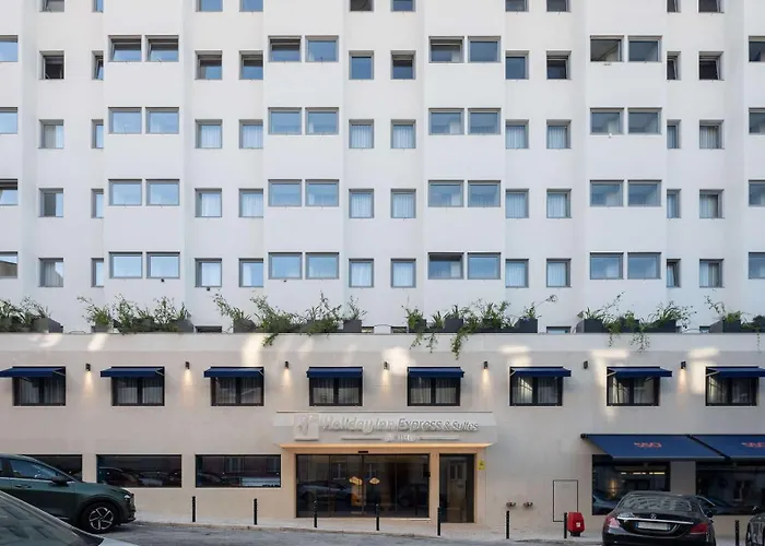 Holiday Inn Express&Suites Lisbon - Príncipe Real by IHG
