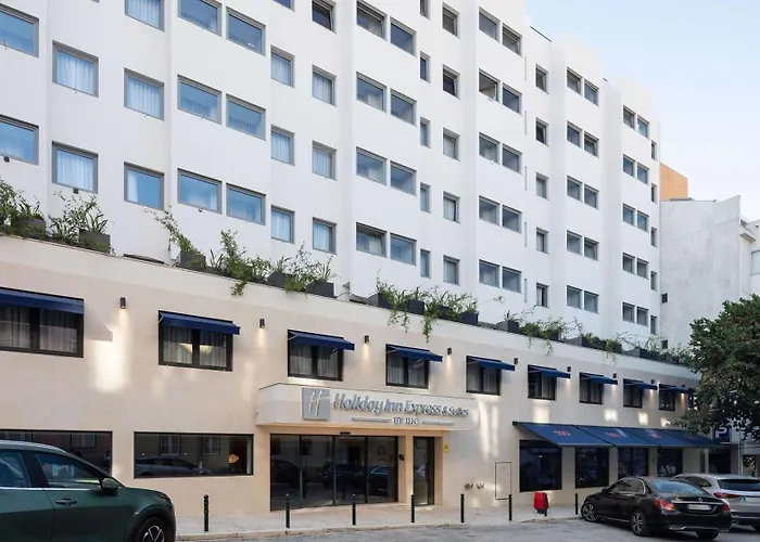 Holiday Inn Express&Suites Lisbon - Príncipe Real by IHG