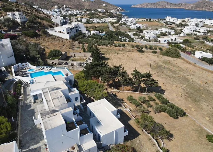 Golden Sun Aparthotel Chora 