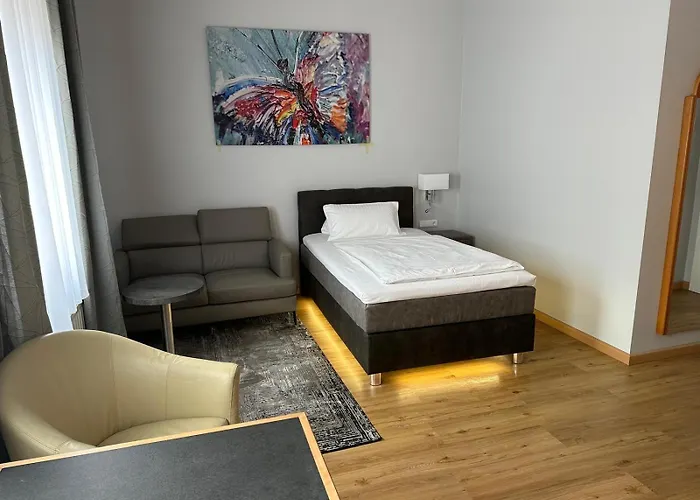 Apartment Hotel Kral - Business Hotel & Serviced Apartments Erlangen