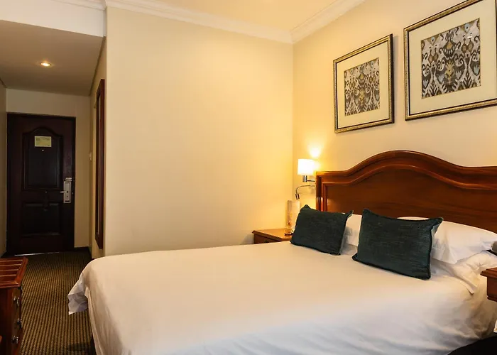 Premier Hotel Regent East London