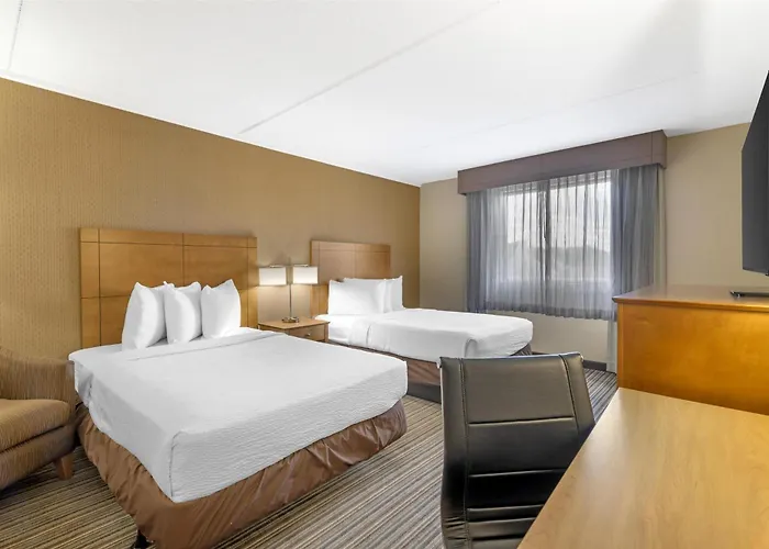 Best Western Royal Plaza Hotel And Trade Center Marlborough