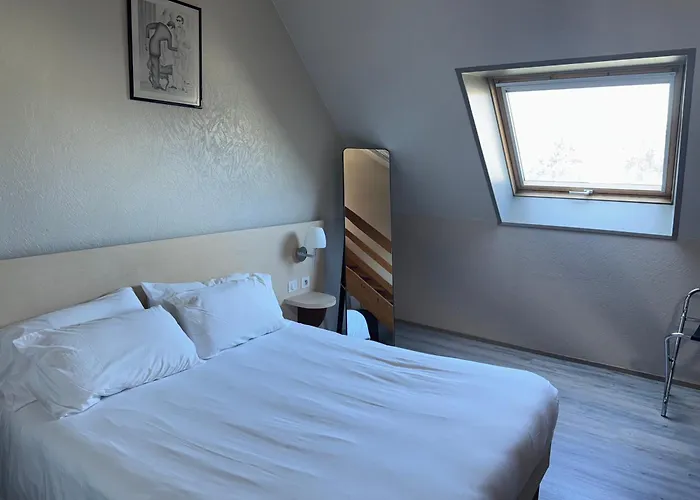 Hotel Dupleix - Hyper Centre - Reouverture Quimper