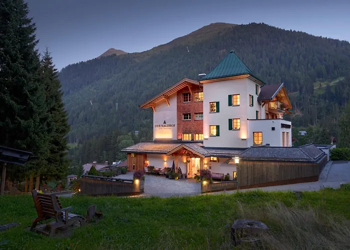 Hotel Der Waldhof - Unique - A Hidden Gem Sankt Anton am Arlberg