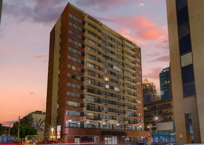 Best Western Plus Suites Downtown Calgary