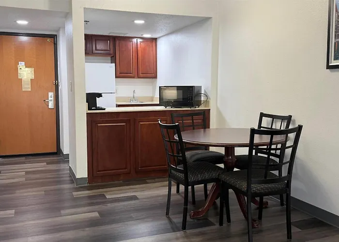 Wingate By Wyndham Airport - Rockville Road Indianápolis
