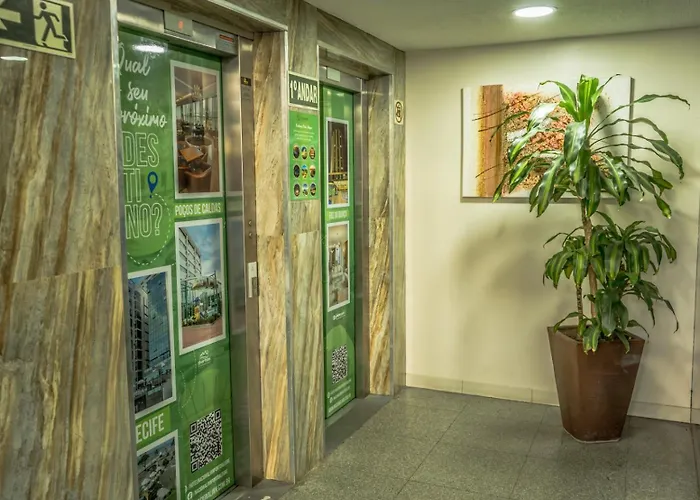 Hotel Nacional Inn Porto Alegre - Proximo Ao Complexo Hospitalar Santa Casa E Ufrgs
