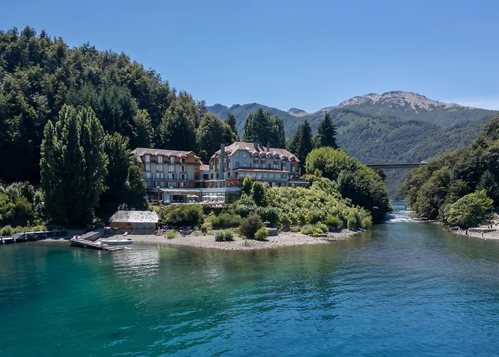 Correntoso Lake & River Hotel Villa La Angostura
