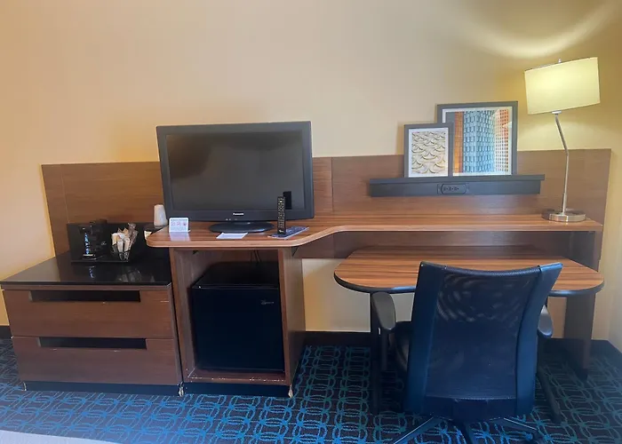 Fairfield Inn And Suites By Marriott Atlanta Suwanee