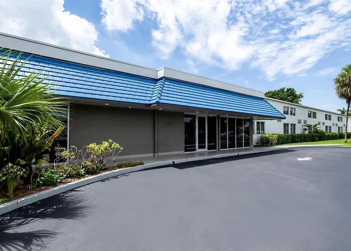 Signature Inn Miami Doral