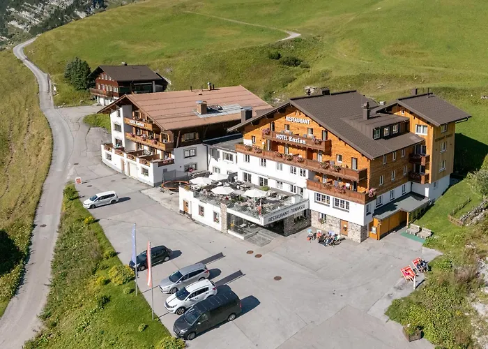 Hotel Enzian Zuers