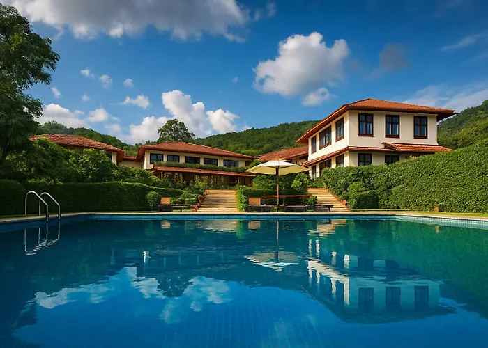 Amritara Ambatty Greens Resort Virajpet