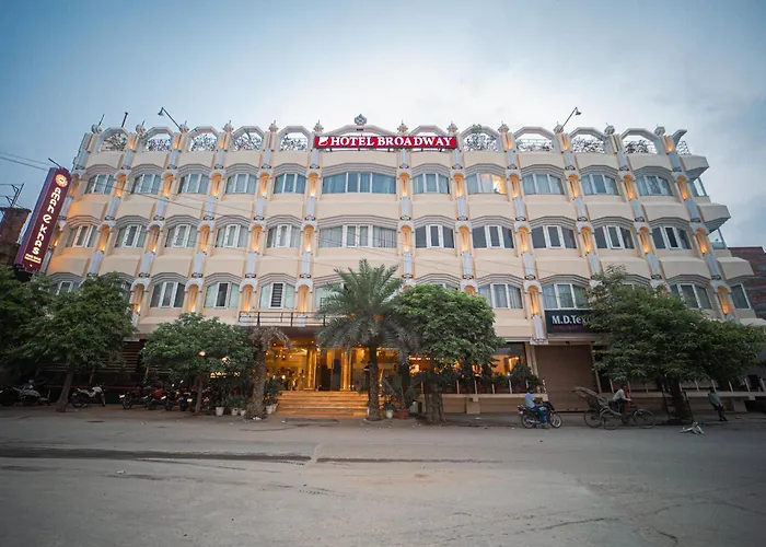 New Hotel Broadway Varanasi