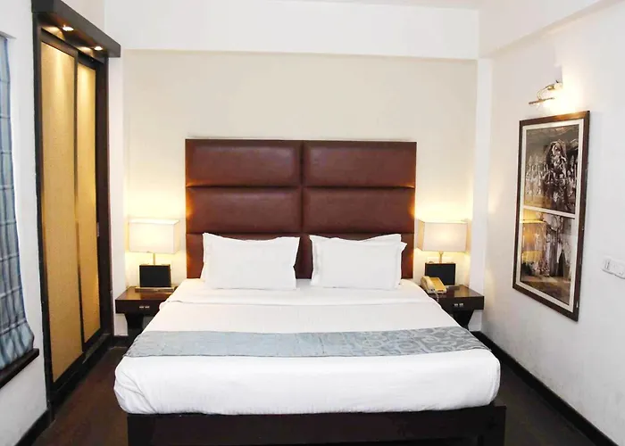 Hotel Metropole Kolkata