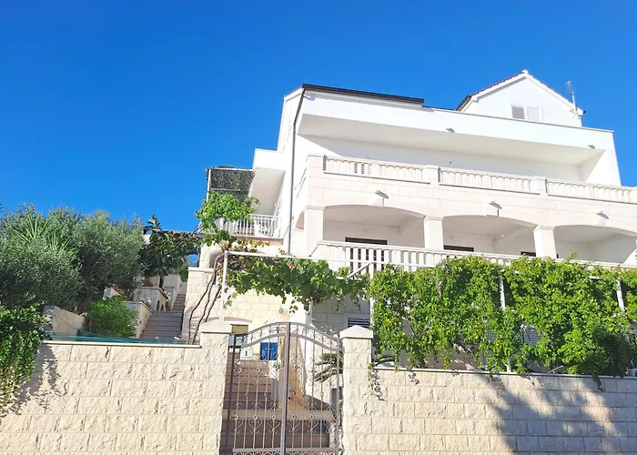 Apartments Topo Hvar Town