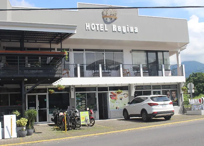 Hotel Arenal By Regina La Fortuna