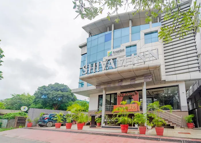 Treebo Shivam Inn Near Singapore Mall Lucknow