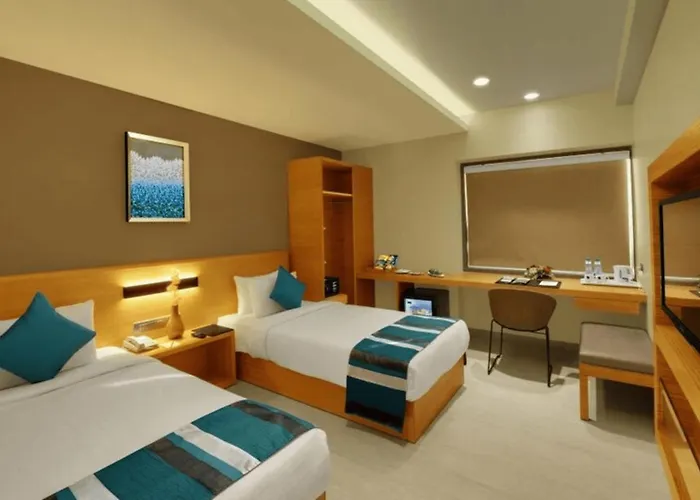 Click Hotel Bhuj