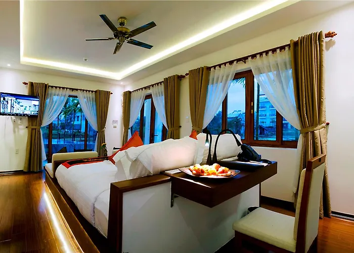 Azumi Hotel Hội An