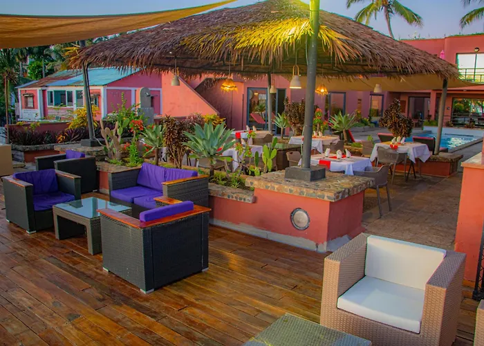 Hôtel Résidence Sarimanok Ambatoloaka 