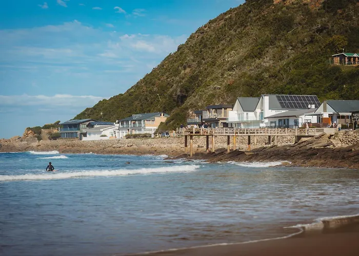 Silver Spray Beach Accommodation Victoria Bay