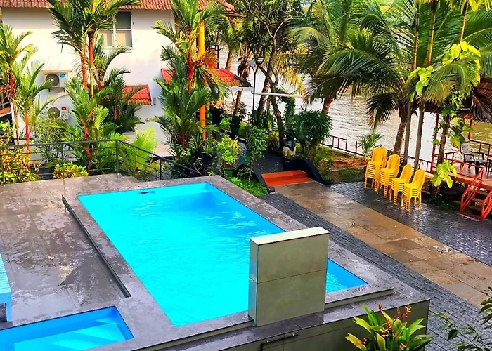 The Lake Paradise Boutique Resort Alappuzha