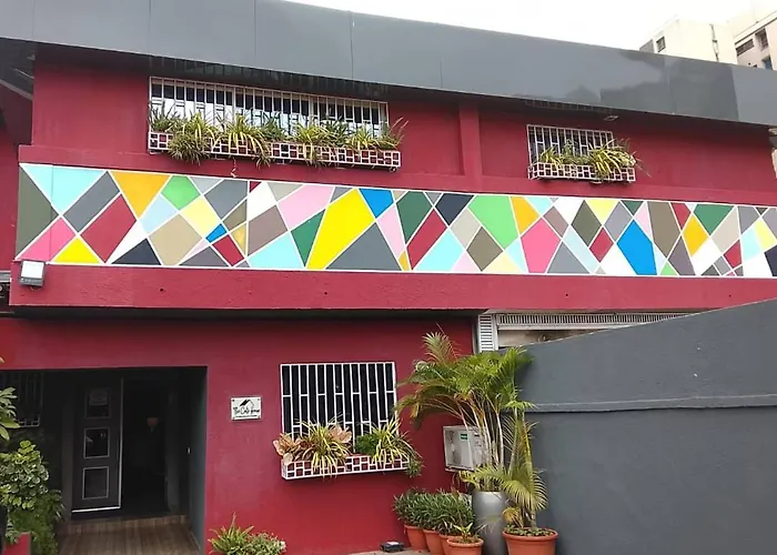 The Cate House Bed & Breakfast Lagos