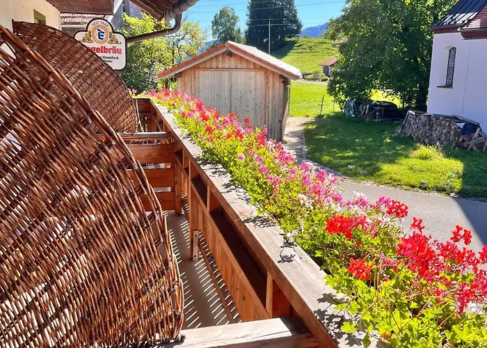Goldiger Hirsch B&B mit Gemeinschaftsküche Immenstadt im Allgäu