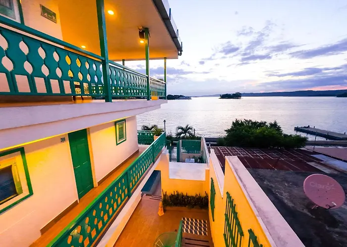Hotel Casa Turquesa Flores