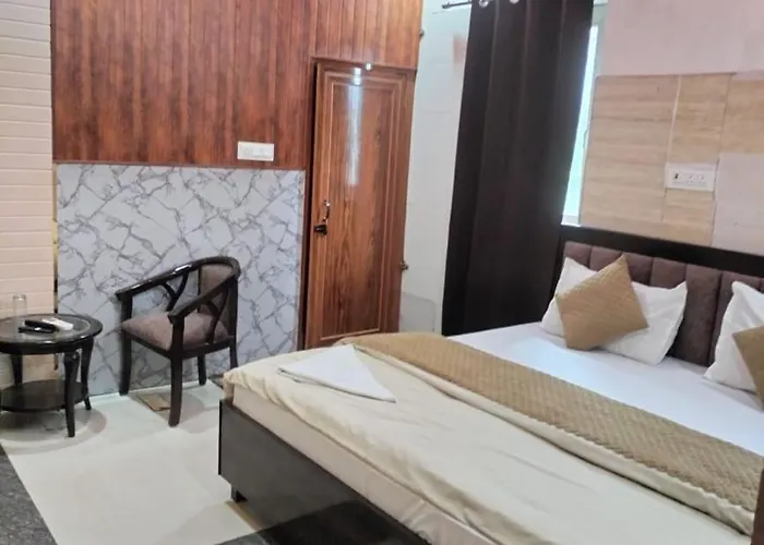 Hotel Satya Dehradun