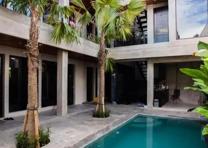 Escotel Vanili Guest House Canggu 