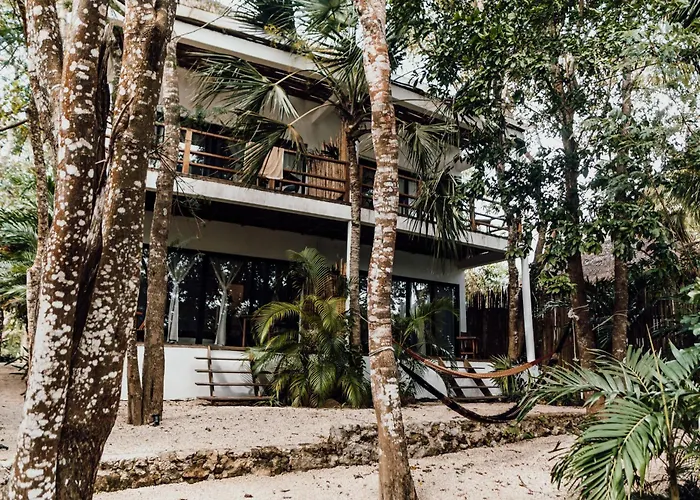 Pucte Bacalar Bed & Breakfast