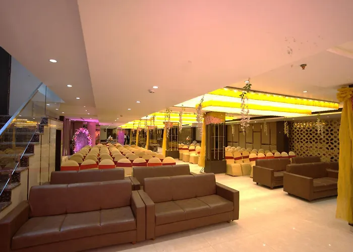 Hotel Pradeep Star Inn Gorakhpur