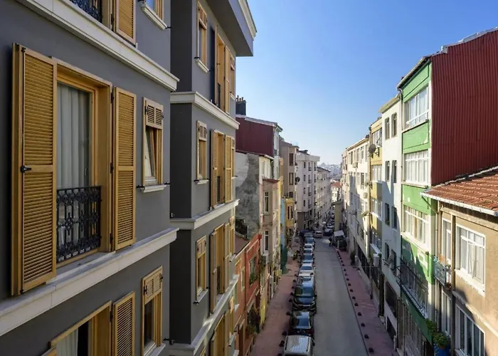 Bright Modern Design New Duplex Loft Patio! #145 Hotel Istanbul