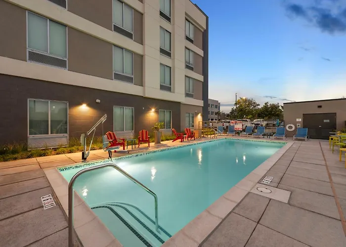 Home2 Suites By Hilton San Bernardino