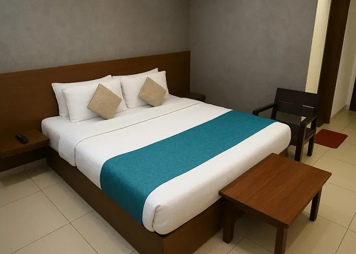 Hotel Quadis - Noida Sec 51