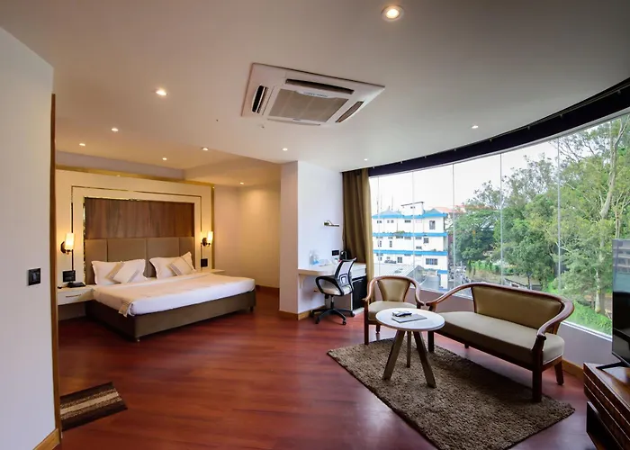 Emerald Hotel Aizawl