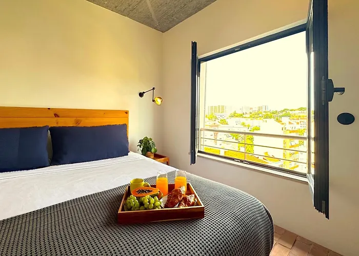 The Lisbon Cool Design Suites - Self Check In & Parking Lisboa